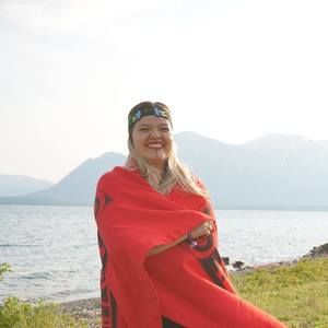 Meet your Posher, Aurora